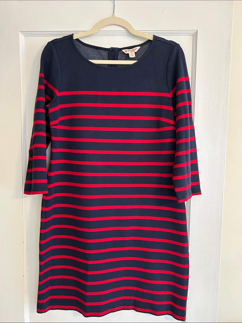 Brooks Brothers Navy & Red Dress.  Near new condition.  Size medium.